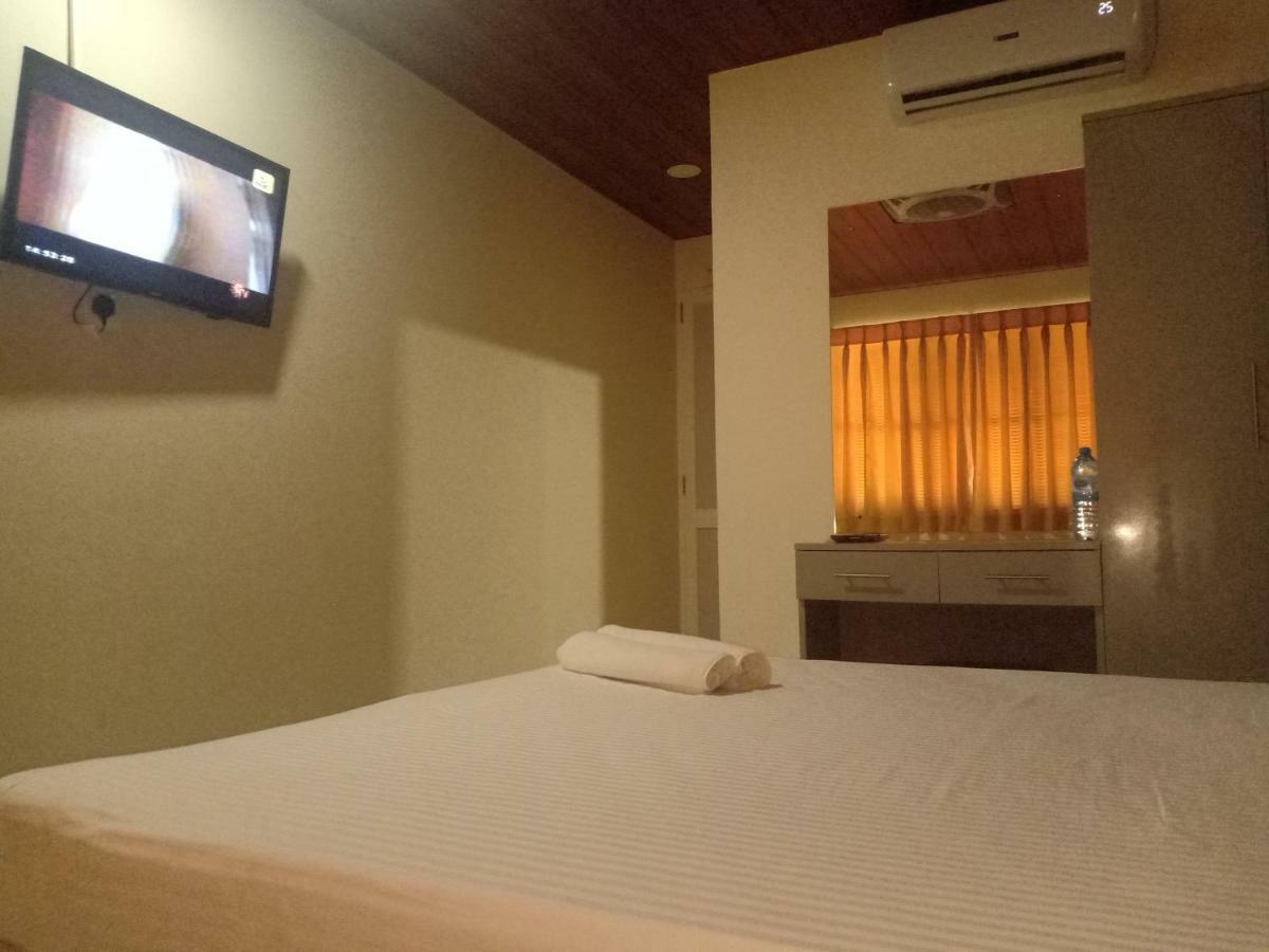 Fox Villa Wattala Luaran gambar